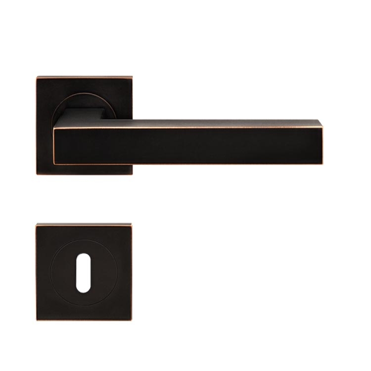 Karcher ER46Q Seattle Türdrücker-Rosettengarnitur Antik Bronze